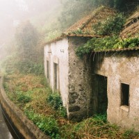 Заброшенный дом, фото Levada Lores