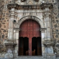Ingreso Parroquia de Tequila, Jalisco. Автор фото TOMAS HUIZAR.