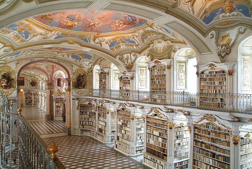 Фото: Библиотека Адмонтского аббатства (Адмонт, Австрия)