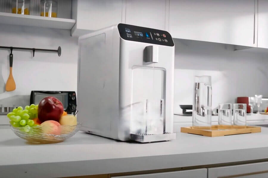 Фото: Кухонный гаджет добывающий питьевую воду из воздуха
