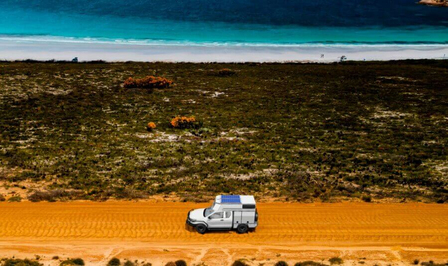 Фото: Wanderer - автодом на базе Toyota Hilux 4x4